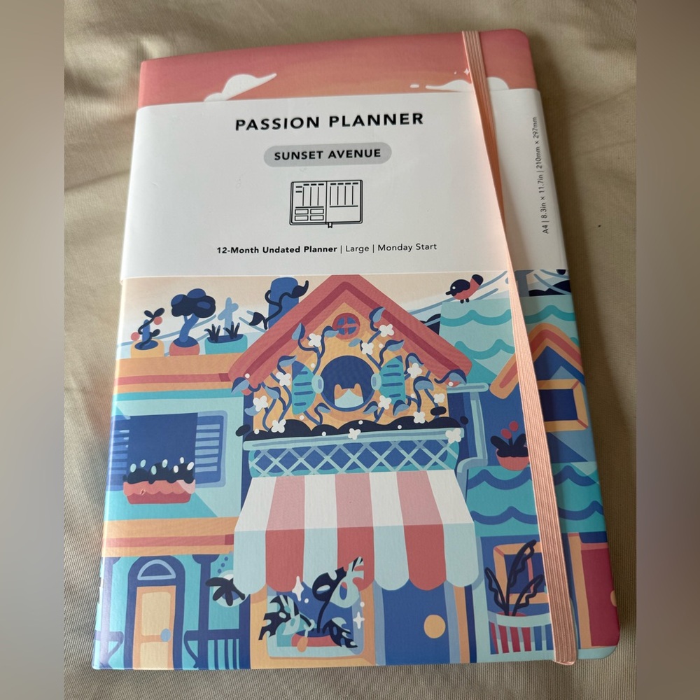 Passion planner undated Sunset Avenue